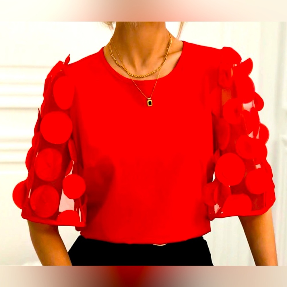 Beautiful red top.